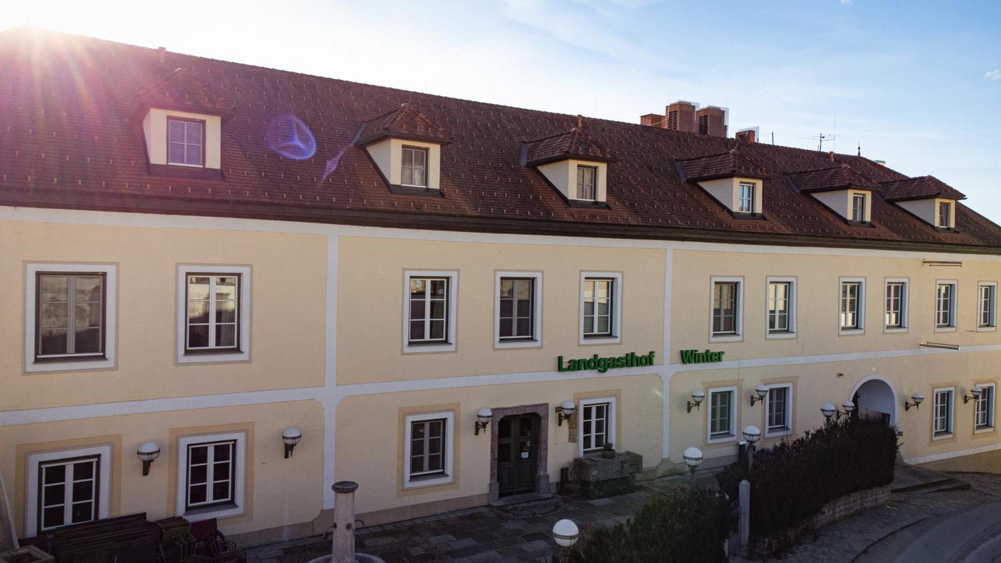 Landgasthof Winter Ardagger Stift Экстерьер фото