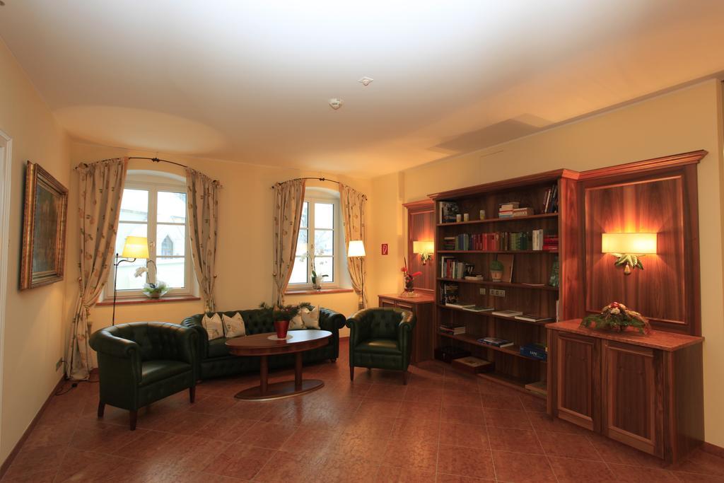 Landgasthof Winter Ardagger Stift Экстерьер фото